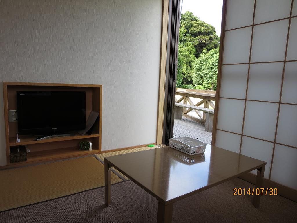 Guesthouse Suzukaze Shibushi Buitenkant foto