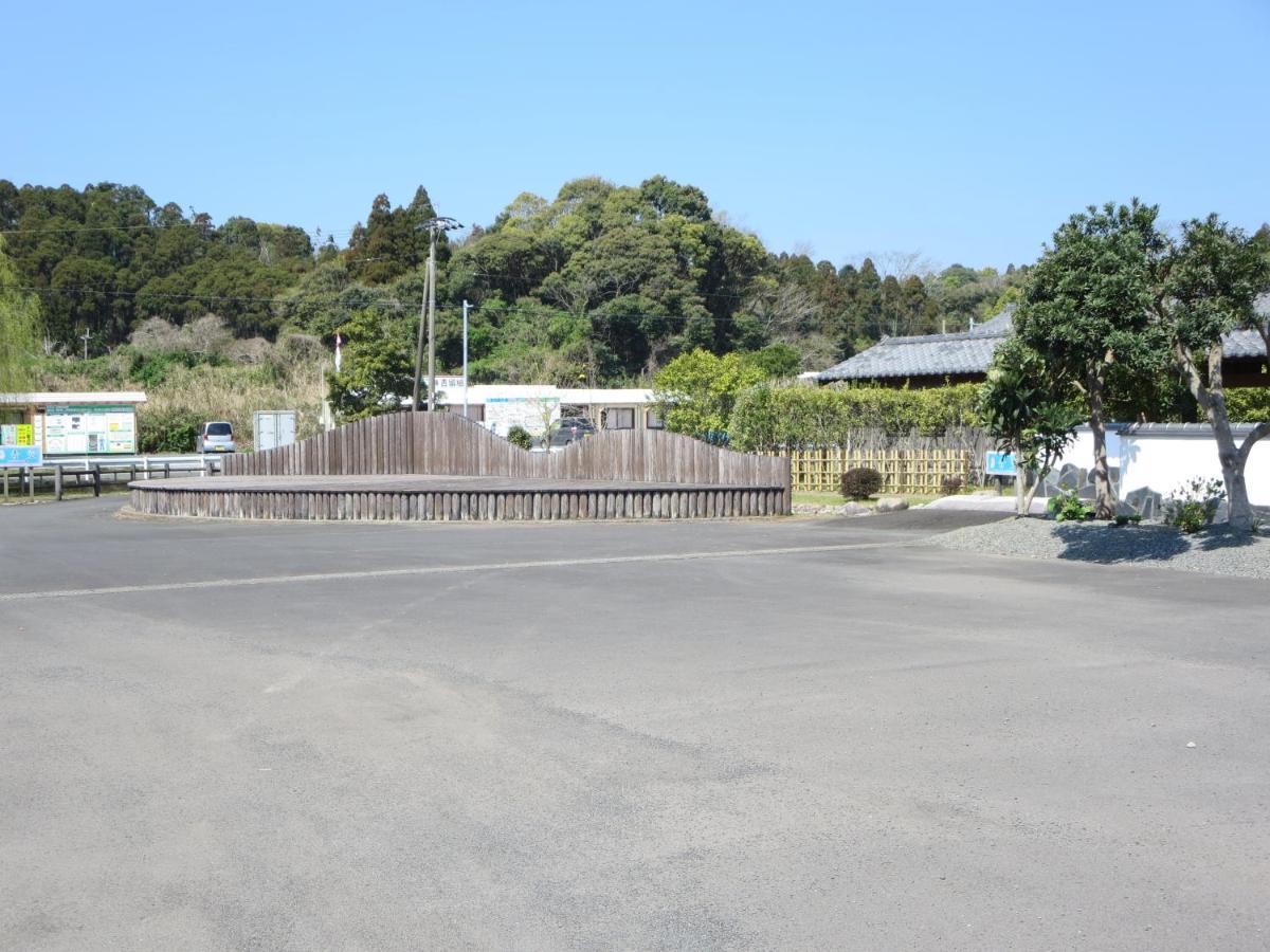 Guesthouse Suzukaze Shibushi Buitenkant foto