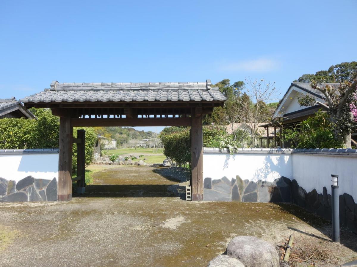 Guesthouse Suzukaze Shibushi Buitenkant foto
